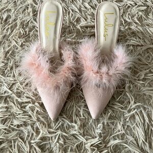 Lulu's Blush Feathered Mules